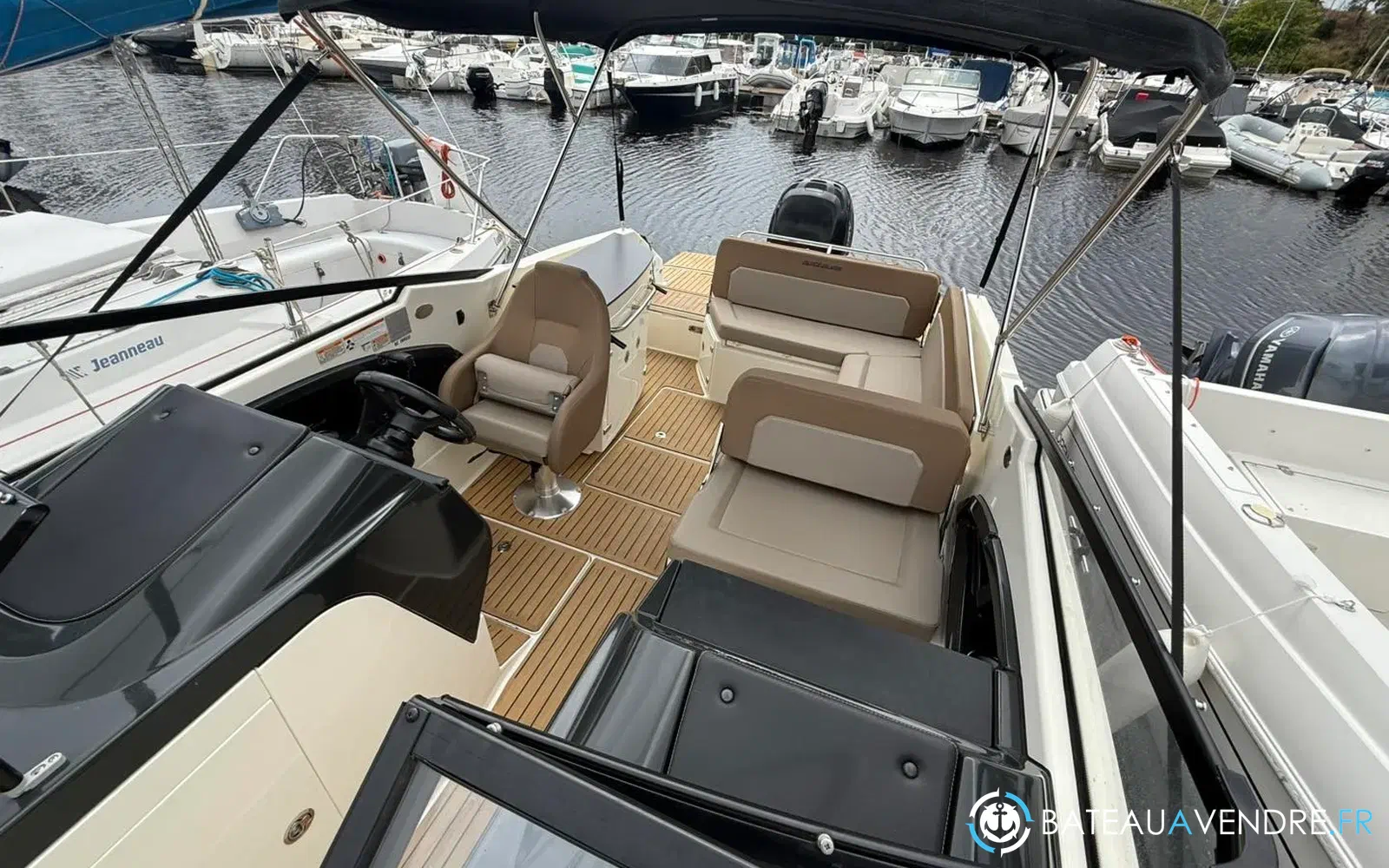 slider 16 Quicksilver Activ 755 Bowrider