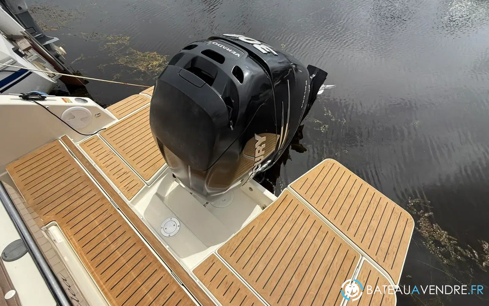slider 8 Quicksilver Activ 755 Bowrider