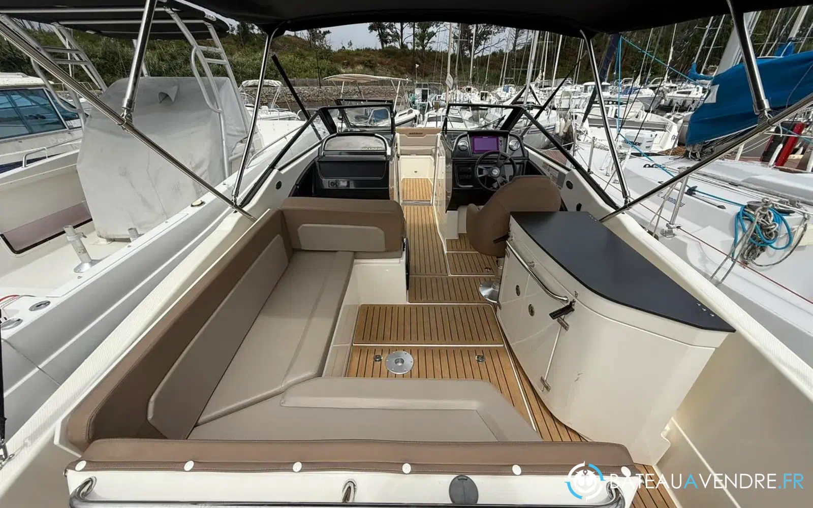 slider 13 Quicksilver Activ 755 Bowrider