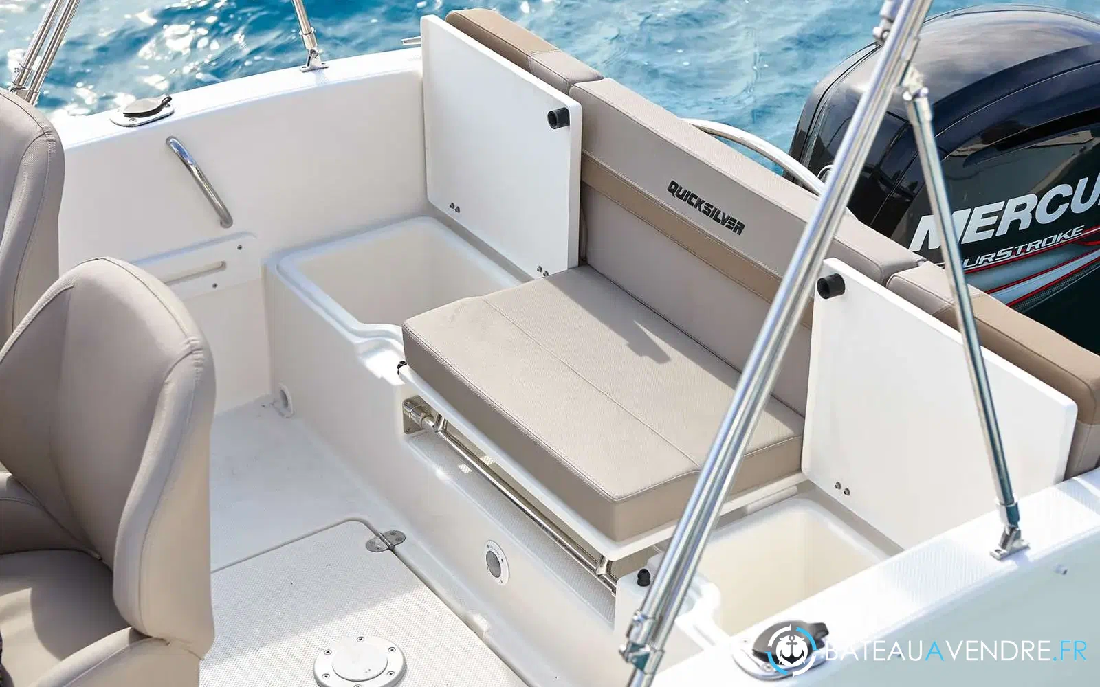slider 8 Quicksilver Activ 505 Cabin