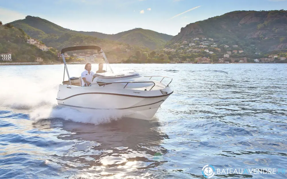Quicksilver Activ 505 Cabin  photo de présentation