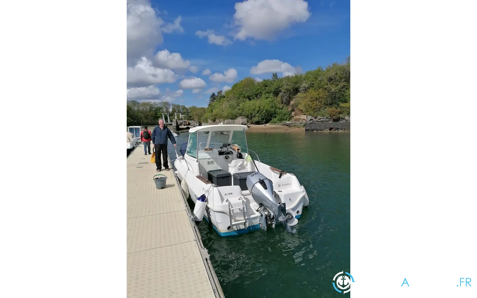 slider 0 Jeanneau Merry Fisher 585