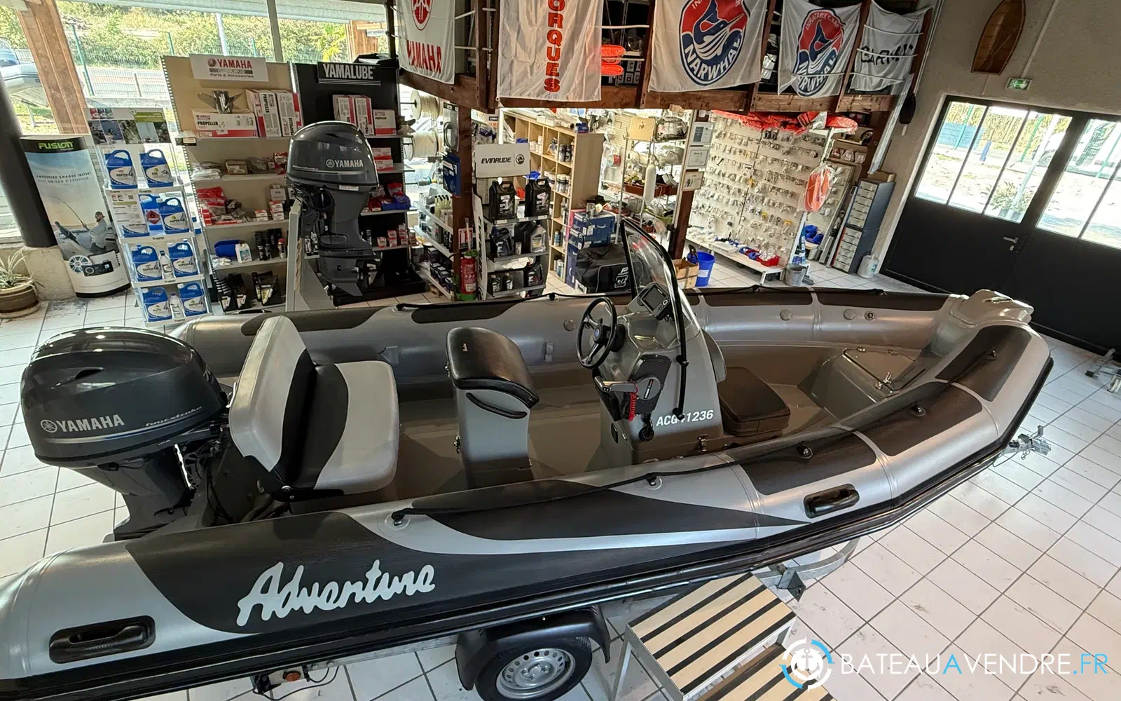 slider 0 Adventure V-550