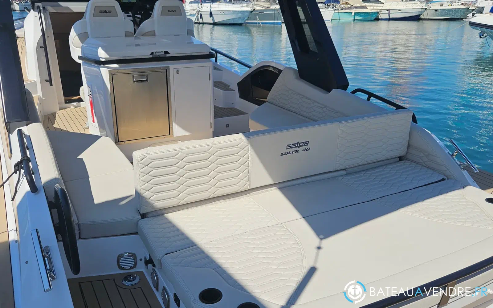 slider 26 Salpa Soleil 40