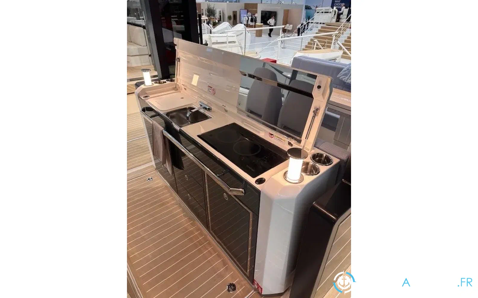 slider 8 Saxdor 400 GTS