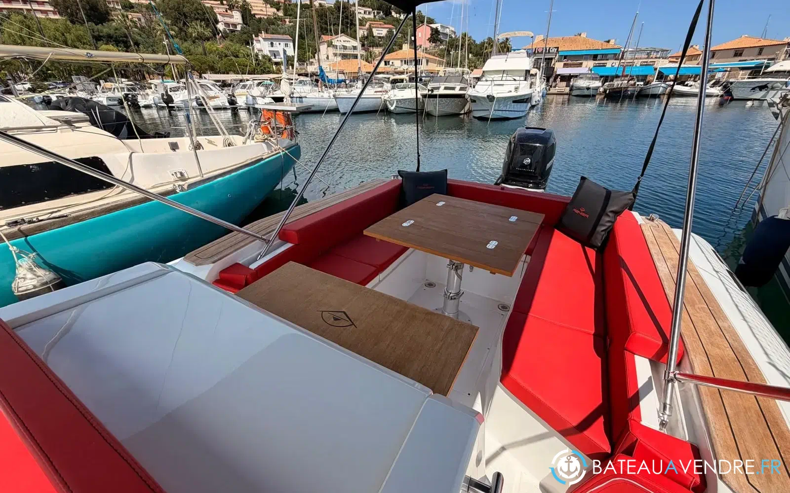 slider 17 Renier R9 Tourer