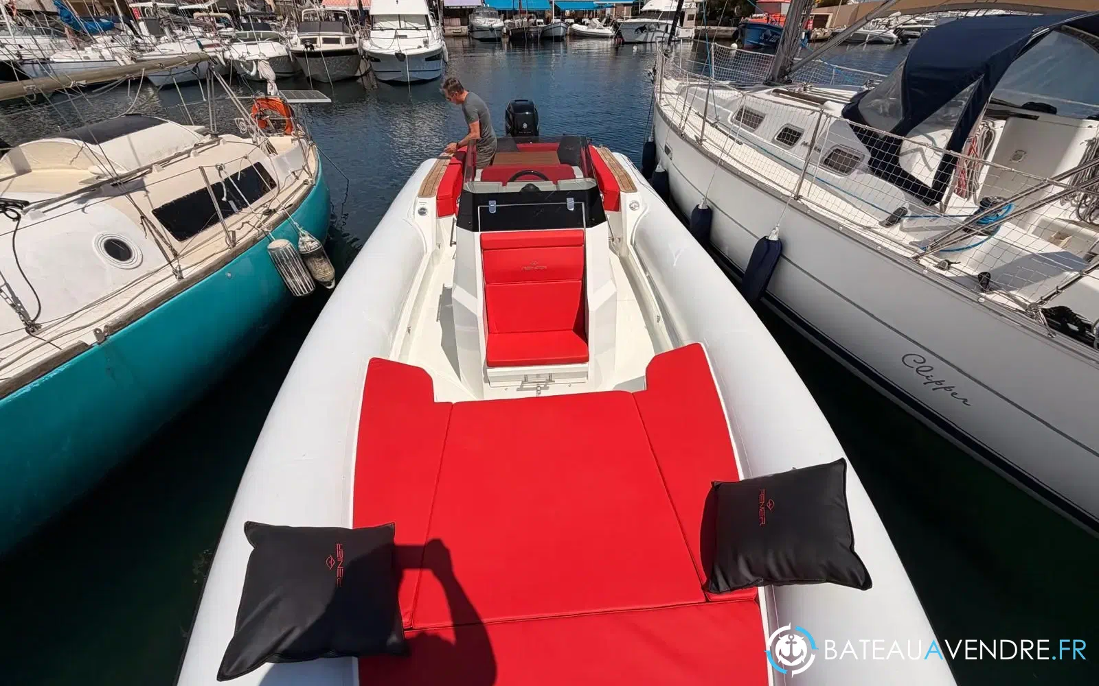 slider 7 Renier R9 Tourer