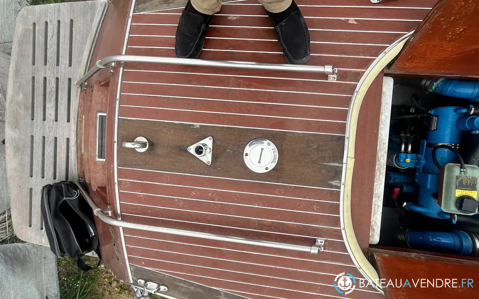slider 20 Hacker Craft 30 SPORT