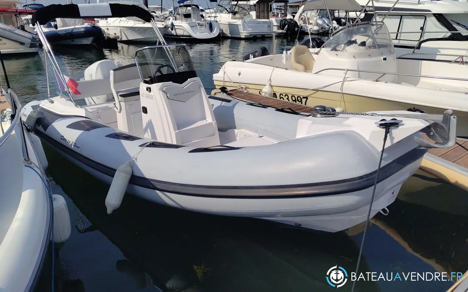 slider 10 Ranieri Cayman 19 Sport