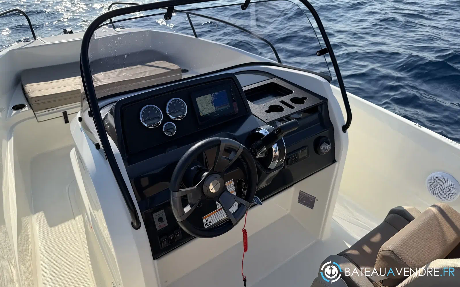 slider 8 Quicksilver Activ 605 Open