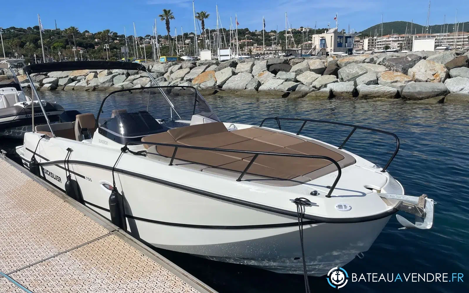 slider 3 Quicksilver Activ 755 Sundeck