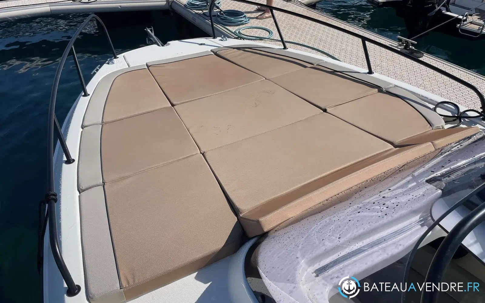 slider 5 Quicksilver Activ 755 Sundeck