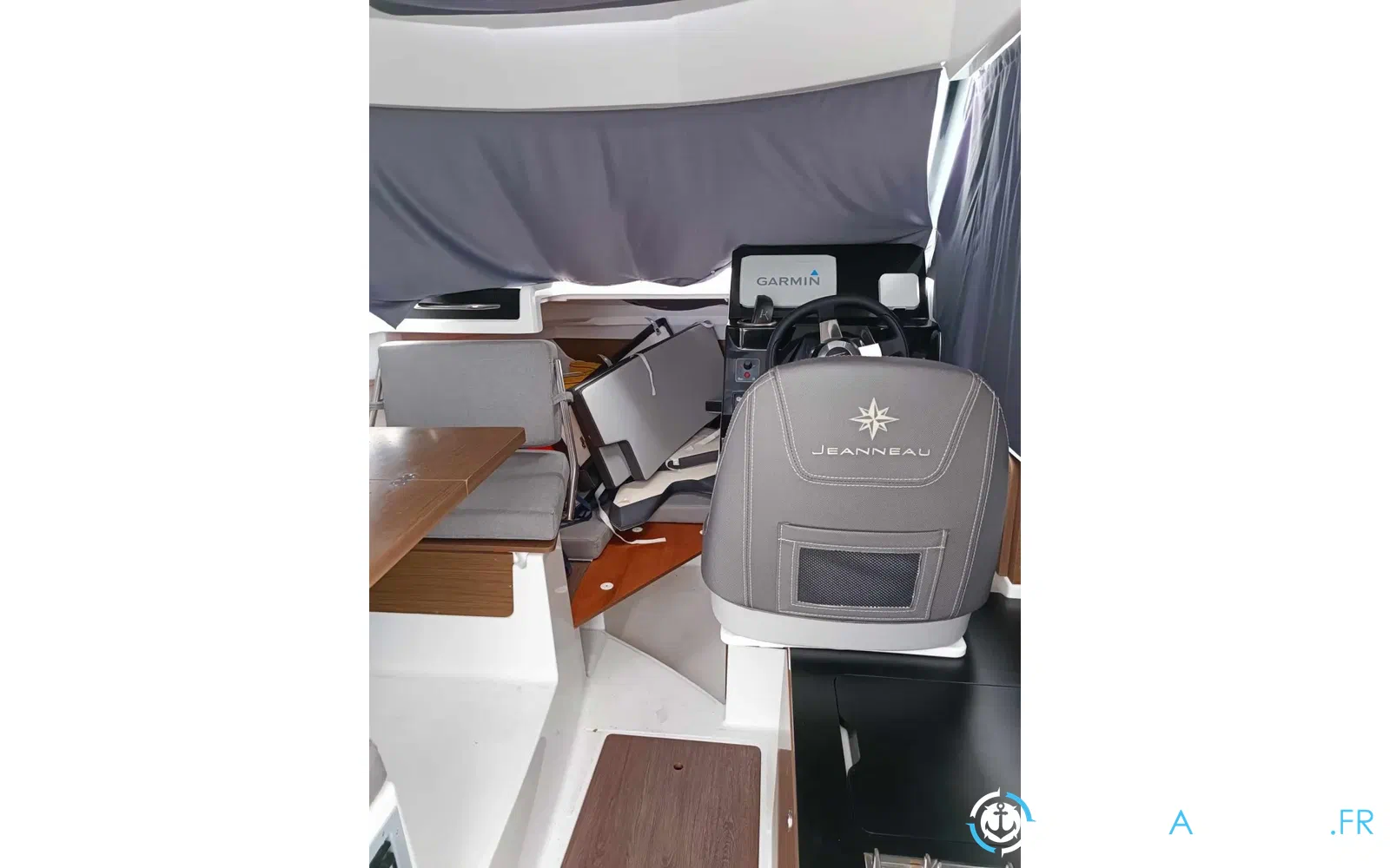 slider 9 Jeanneau Merry Fisher 695 Serie 2