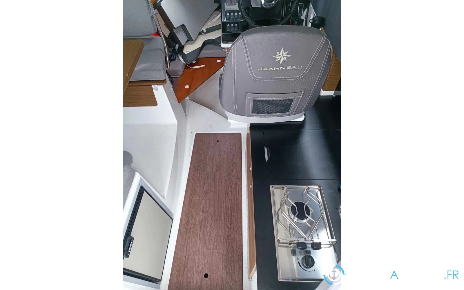 slider 6 Jeanneau Merry Fisher 695 Serie 2