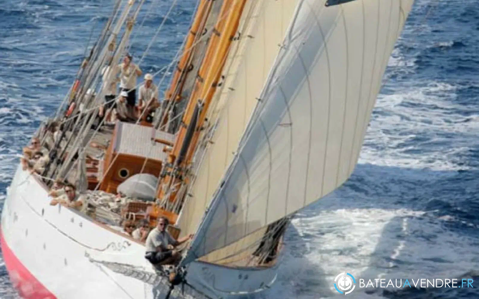 slider 11 Alexander Stephen  Sons Classic Yacht