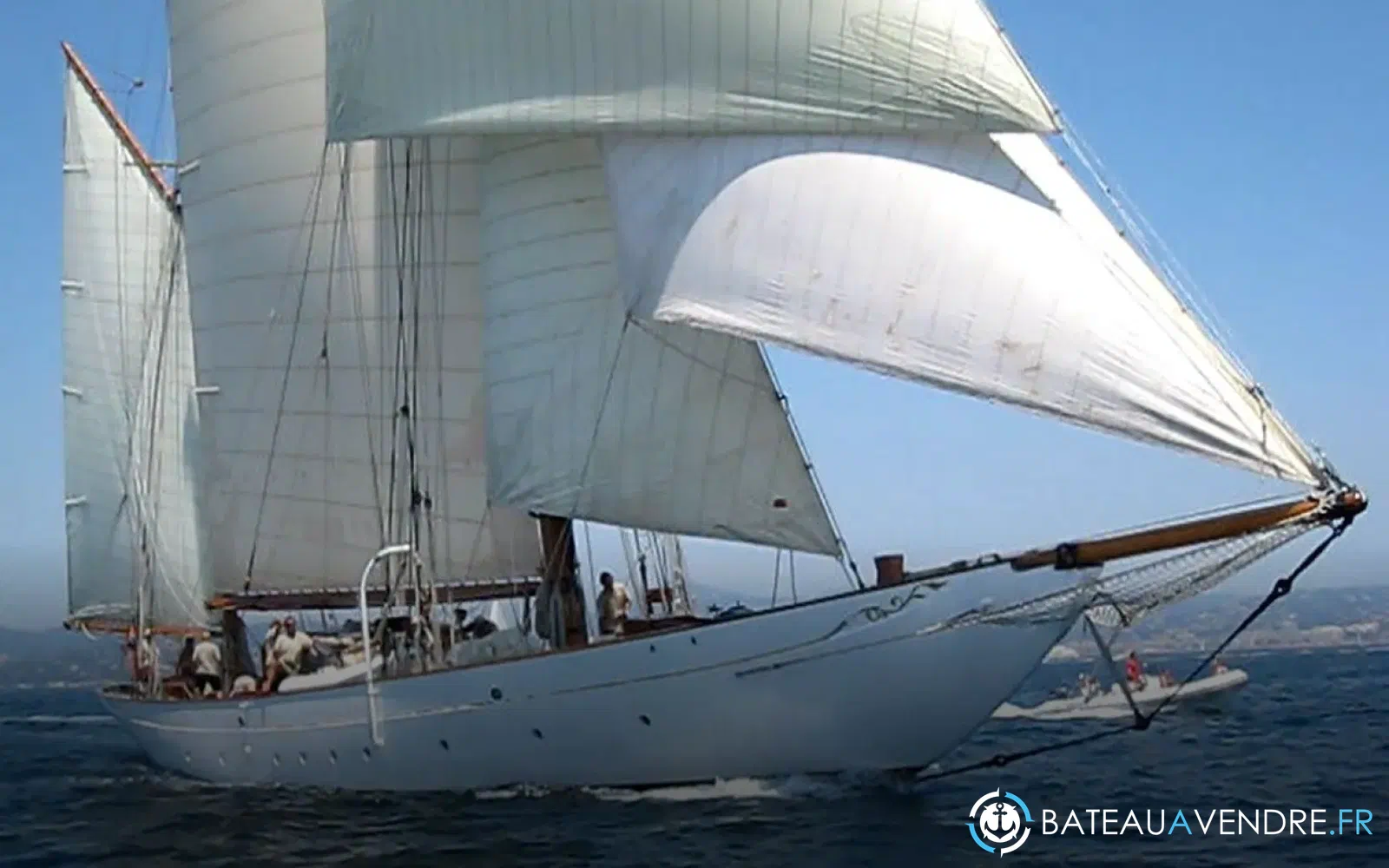 slider 42 Alexander Stephen  Sons Classic Yacht