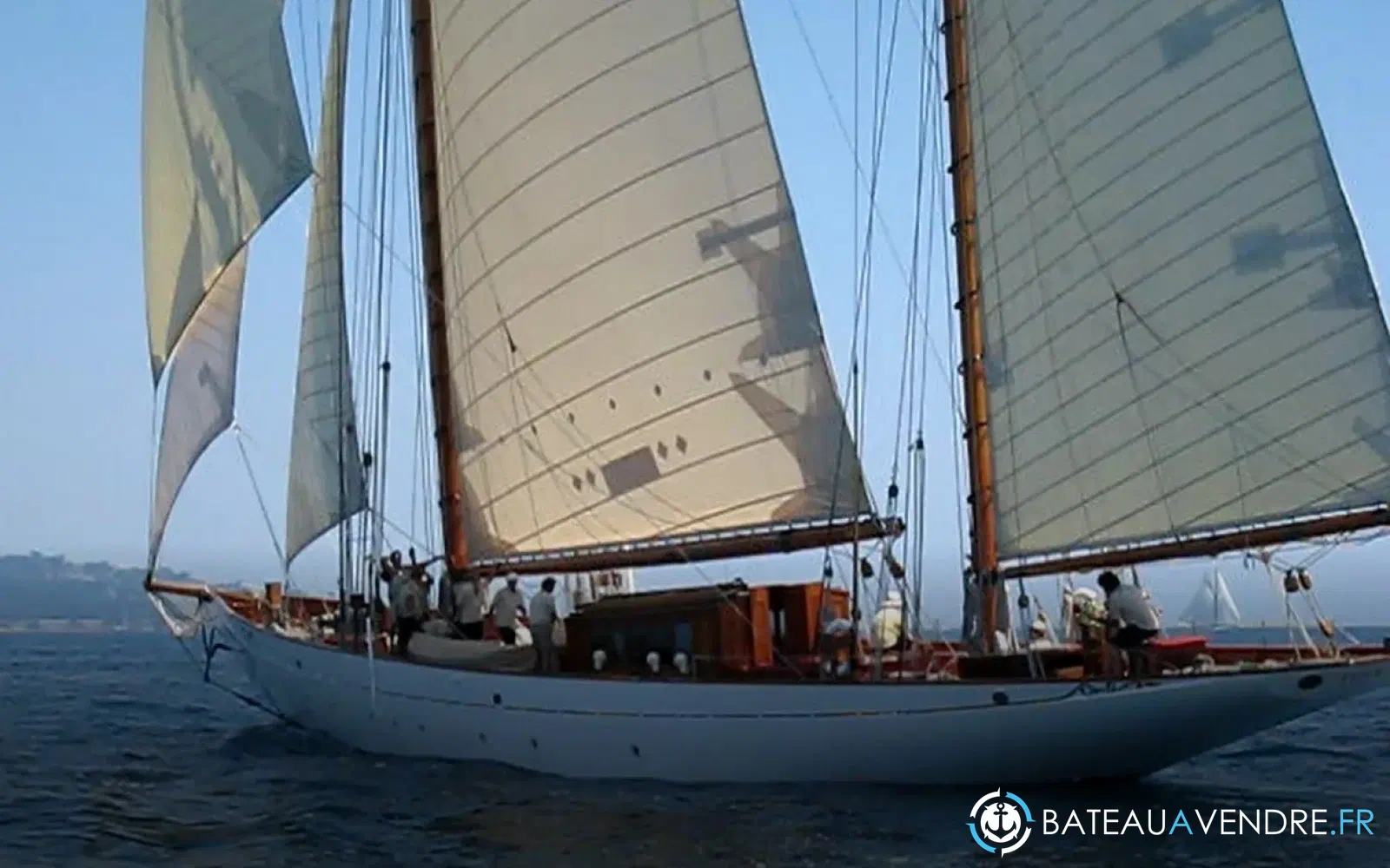 slider 5 Alexander Stephen  Sons Classic Yacht
