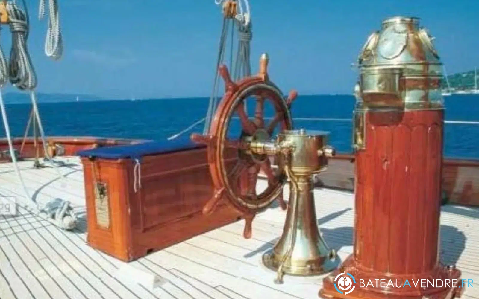 slider 8 Alexander Stephen  Sons Classic Yacht