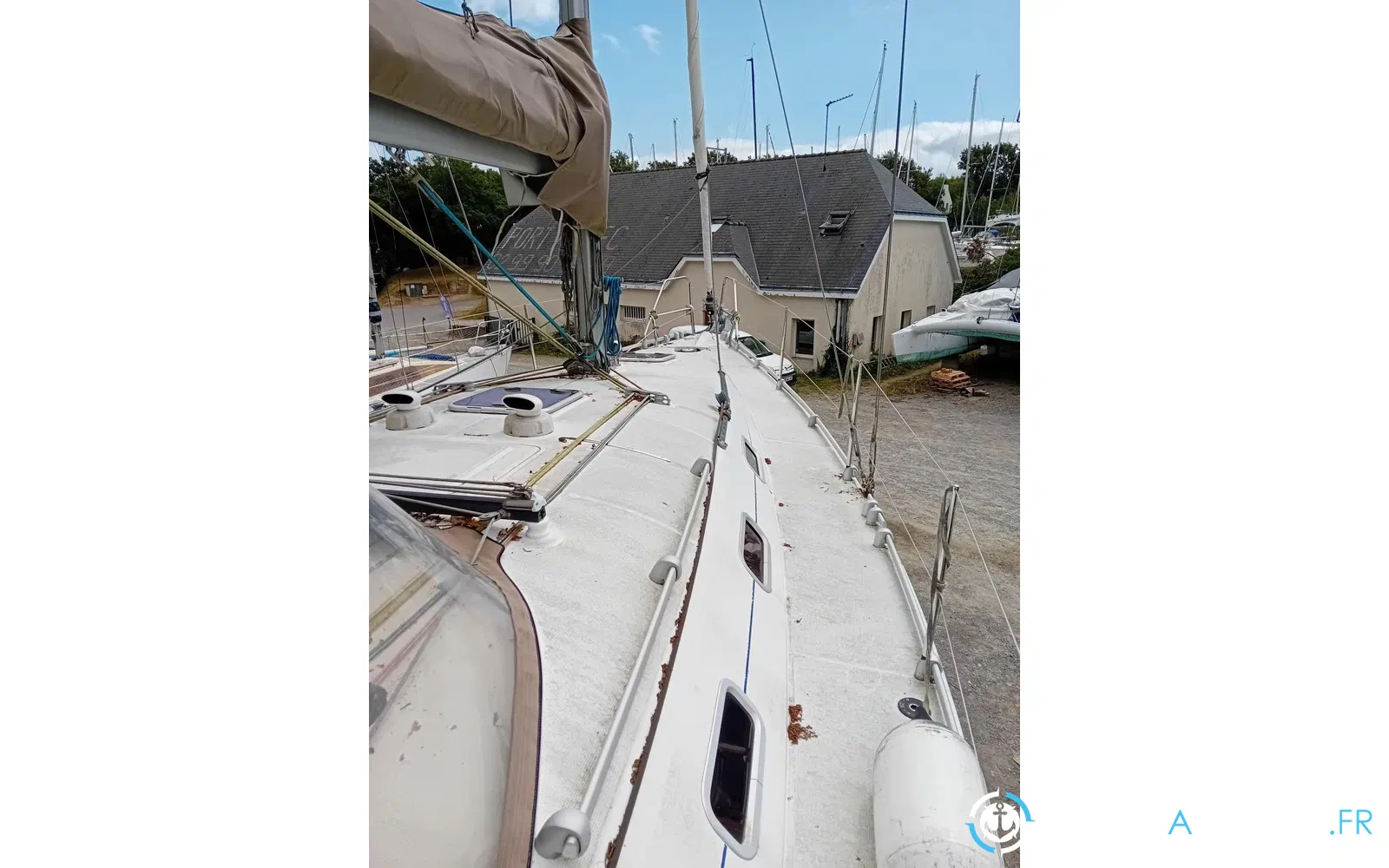 slider 16 Poncin Yachts Harmony 38