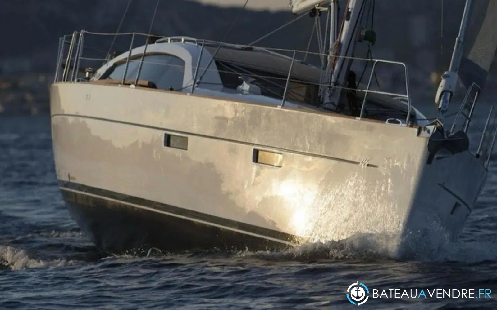 slider 15 Wauquiez Pilot Saloon 48