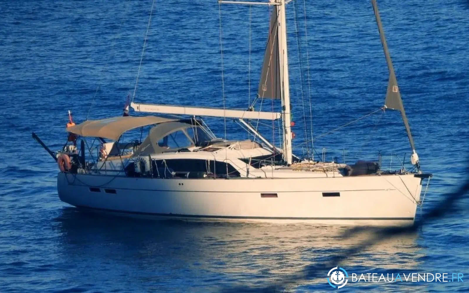 slider 1 Wauquiez Pilot Saloon 48