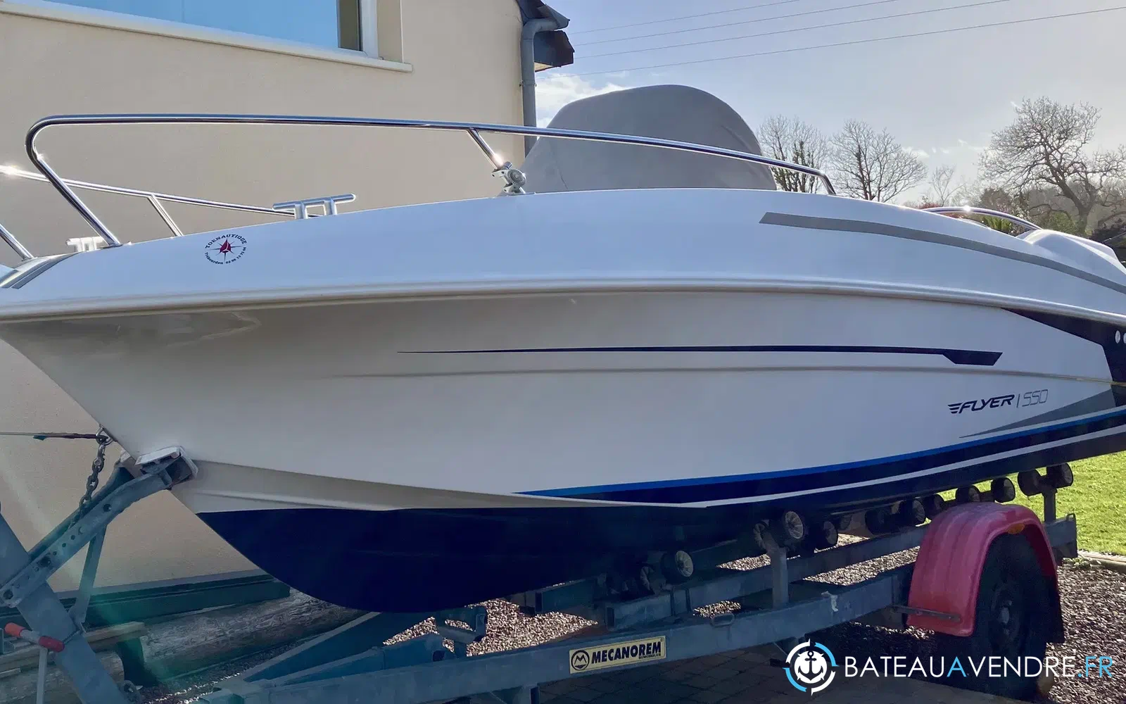 slider 0 Beneteau Flyer 550 Open S2