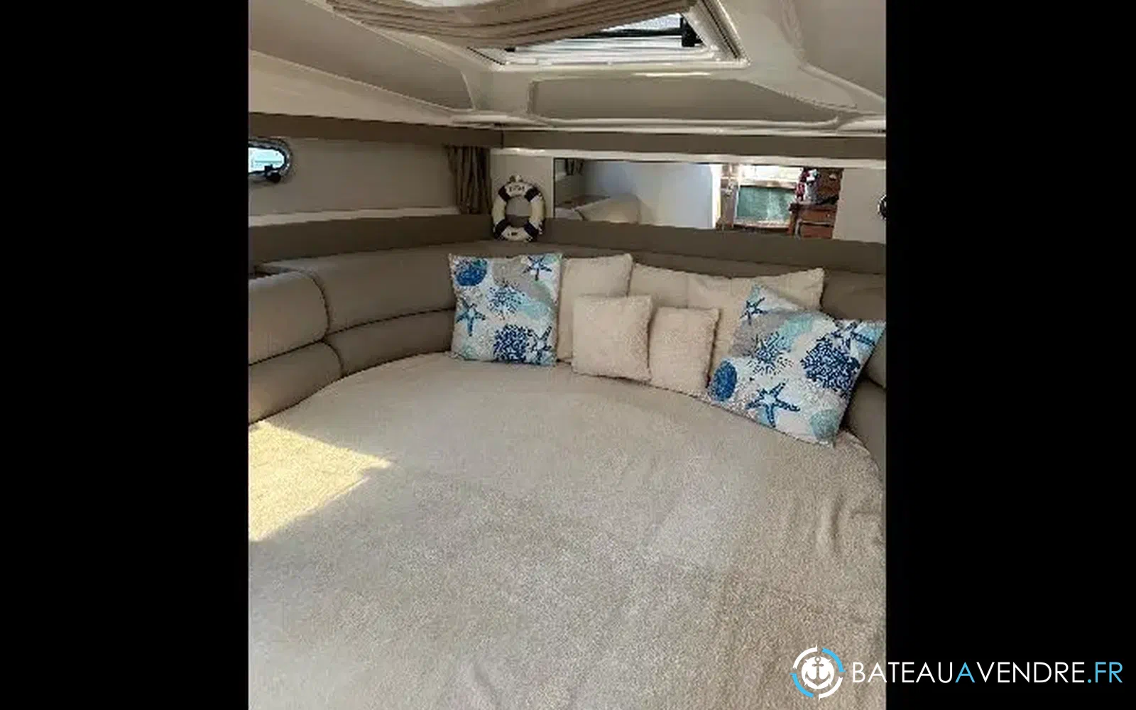 slider 21 Sealine Bolero 28