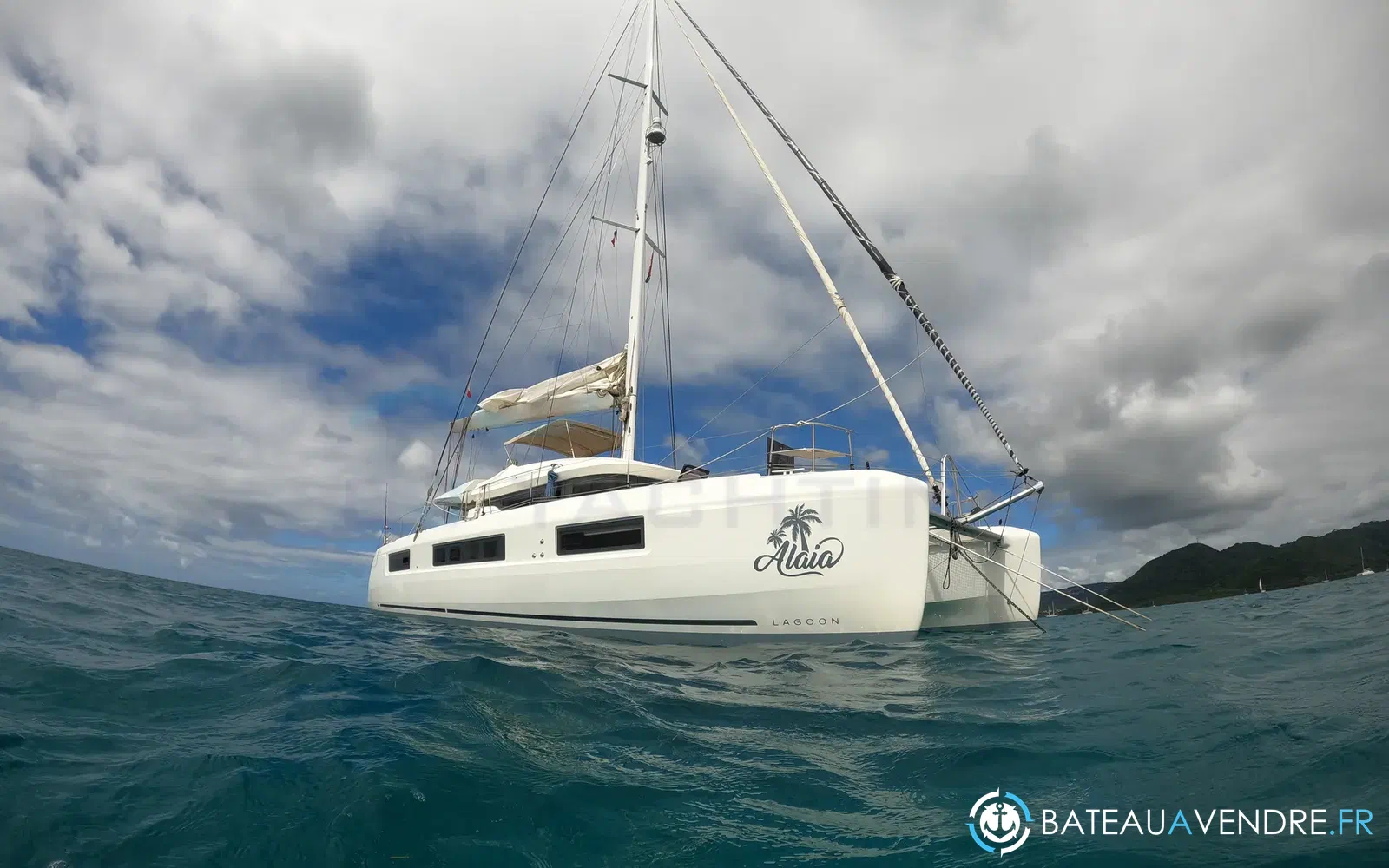slider 19 Lagoon 50