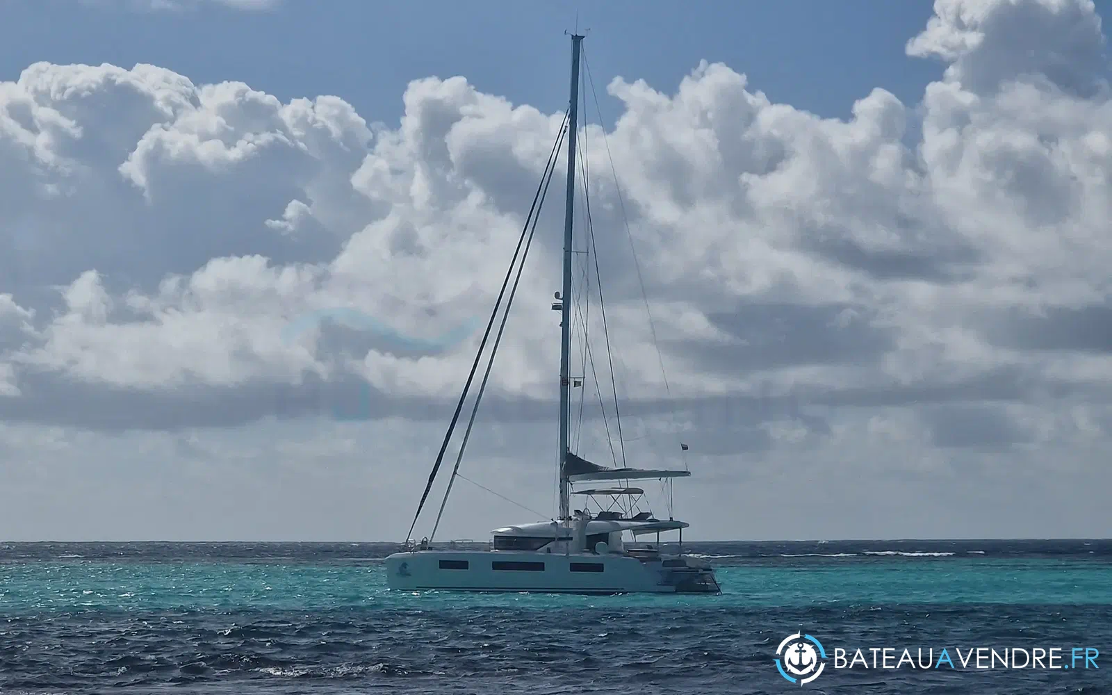 slider 21 Lagoon 50