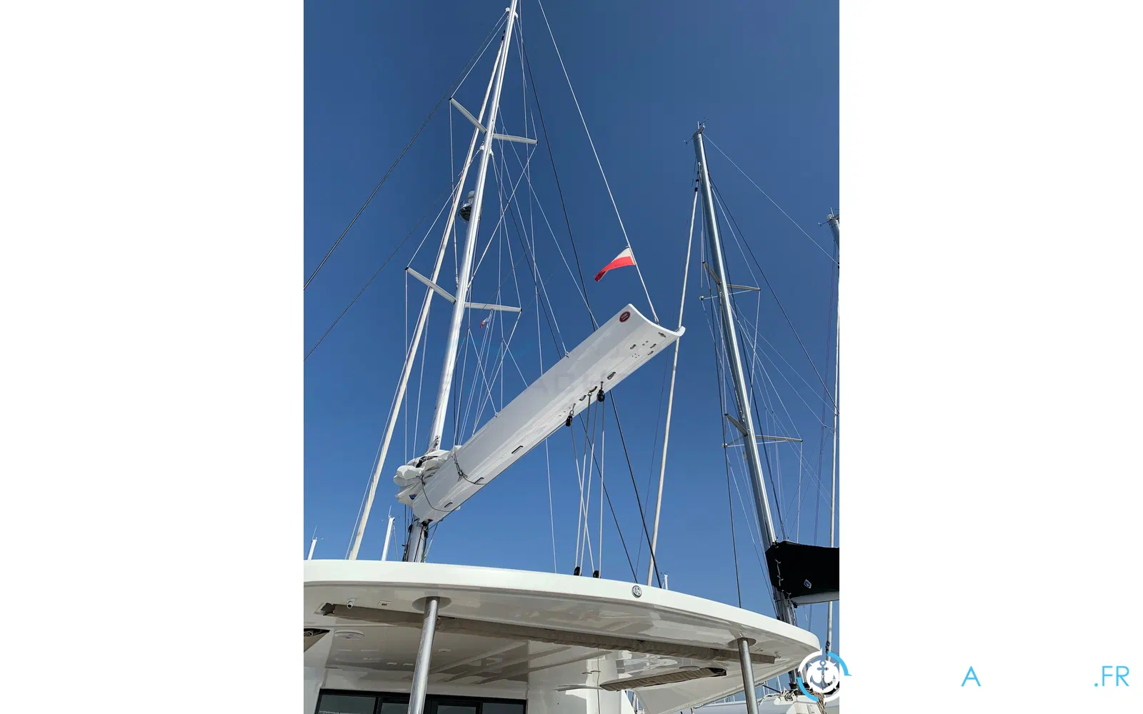slider 5 Lagoon 50