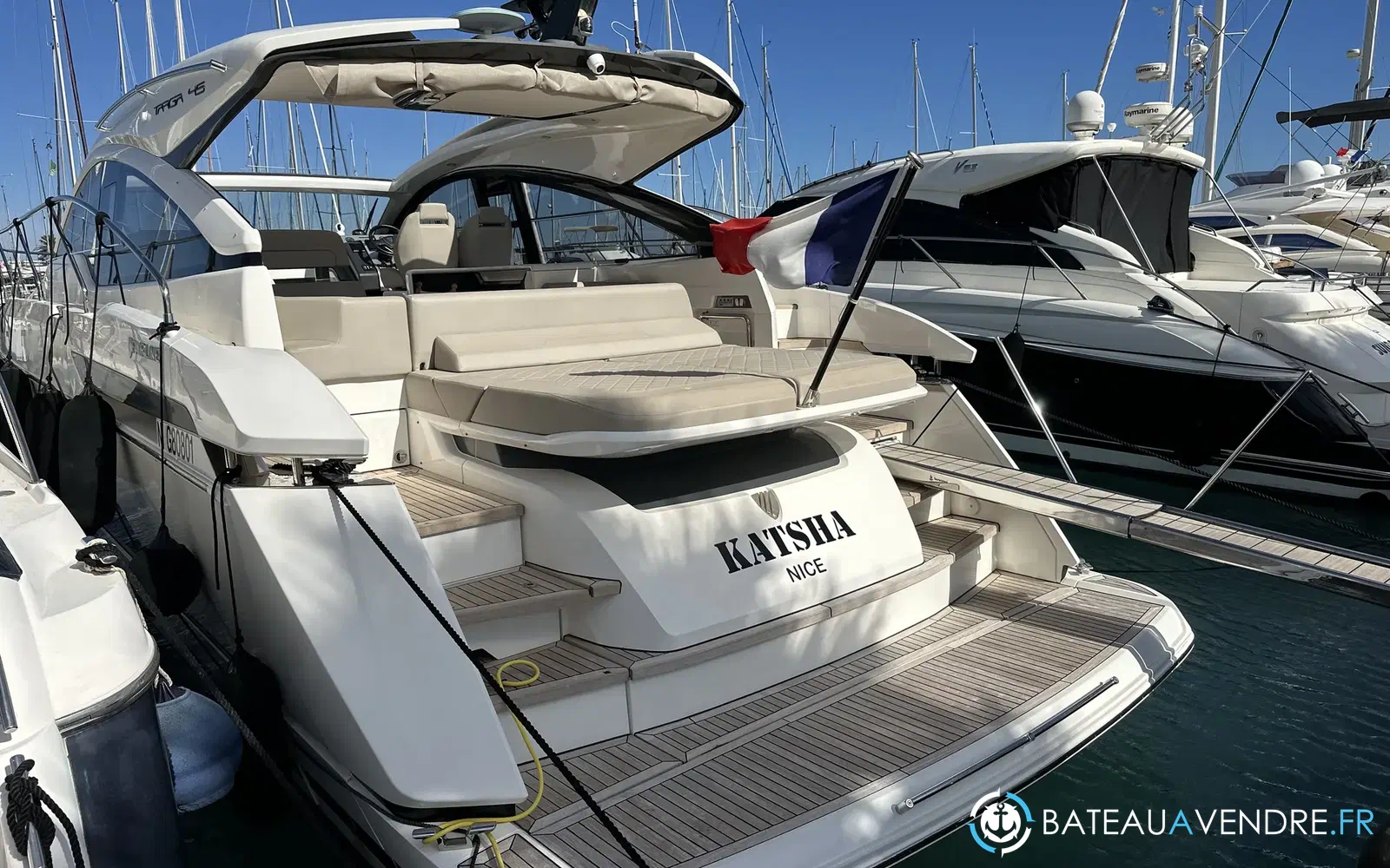 slider 24 Fairline 45