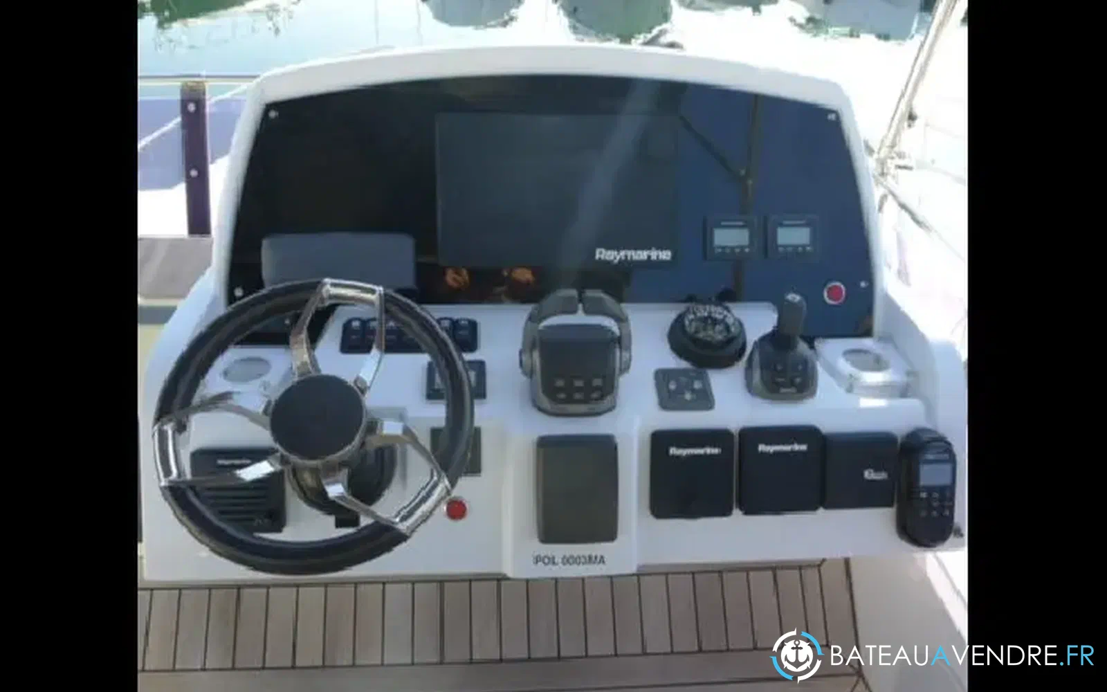 slider 15 Sealine F430
