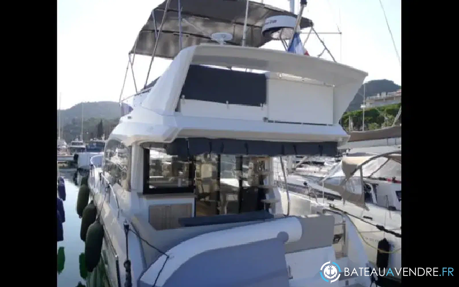 slider 2 Sealine F430