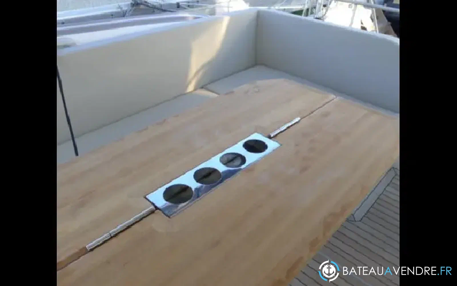 slider 8 Sealine F430