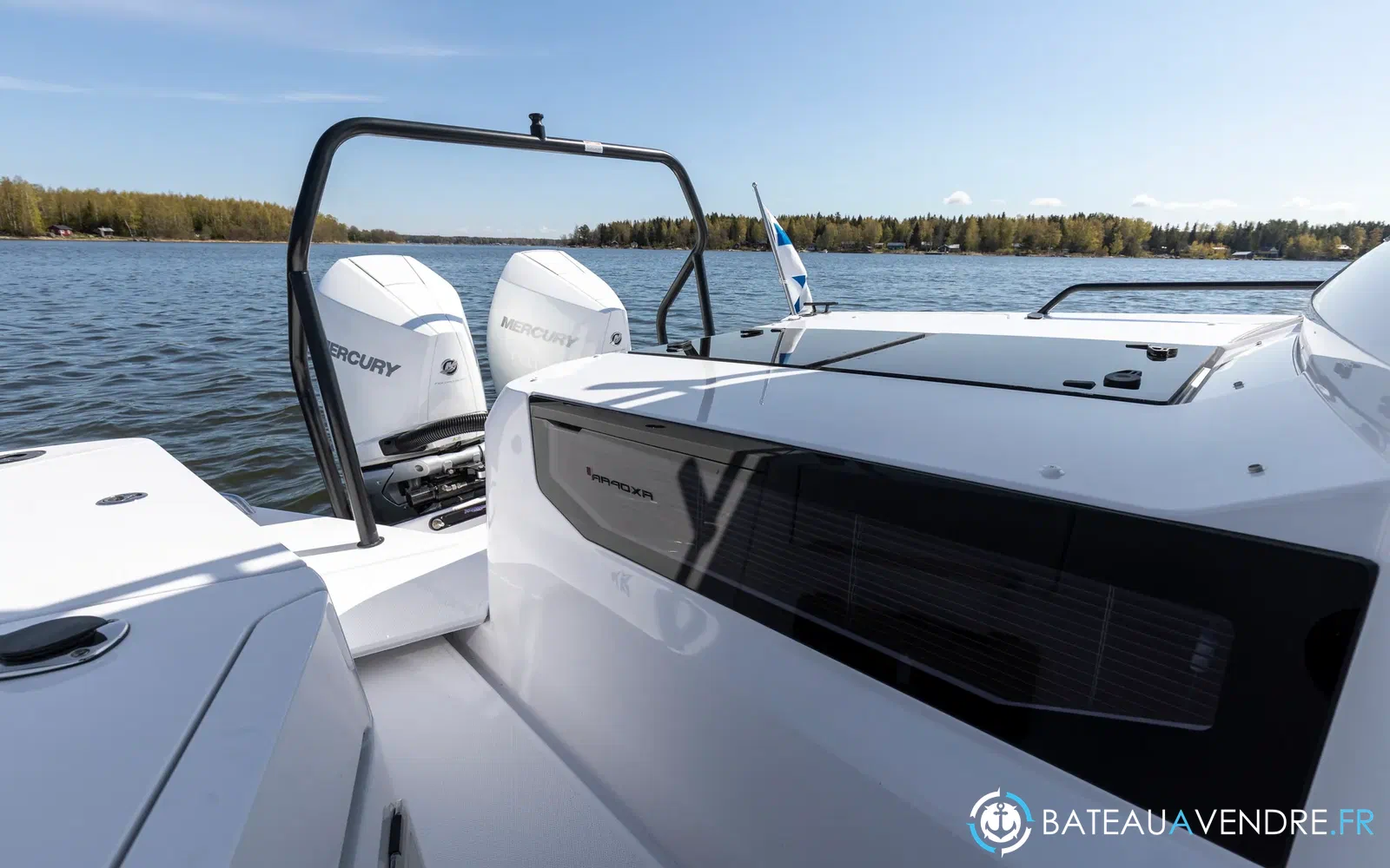 slider 5 Axopar 37 XC Cross Cabin