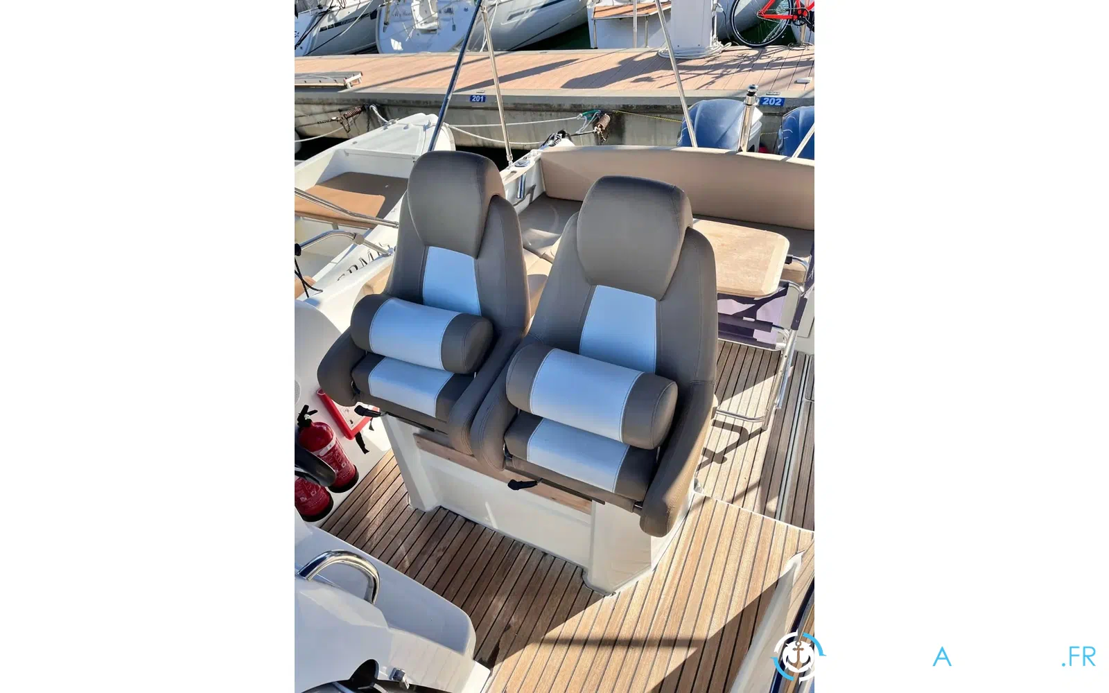 slider 8 Beneteau Cap Camarat 8.5 WA