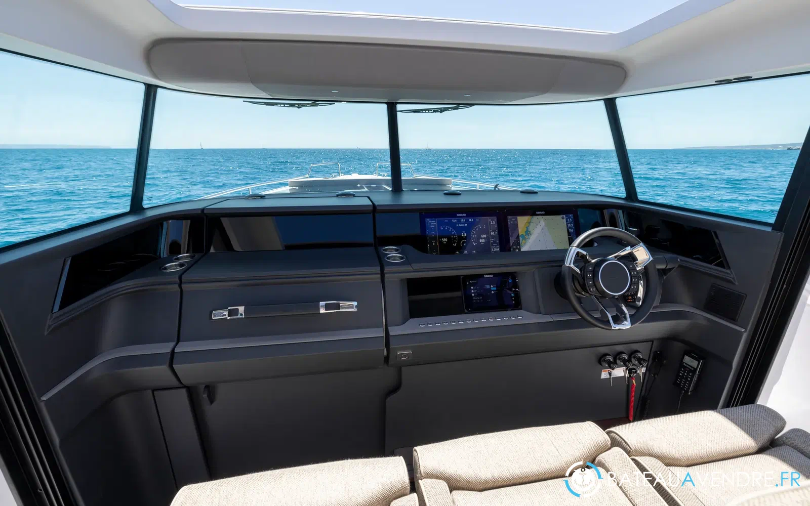 slider 15 Axopar 45 XC CROSS CABIN