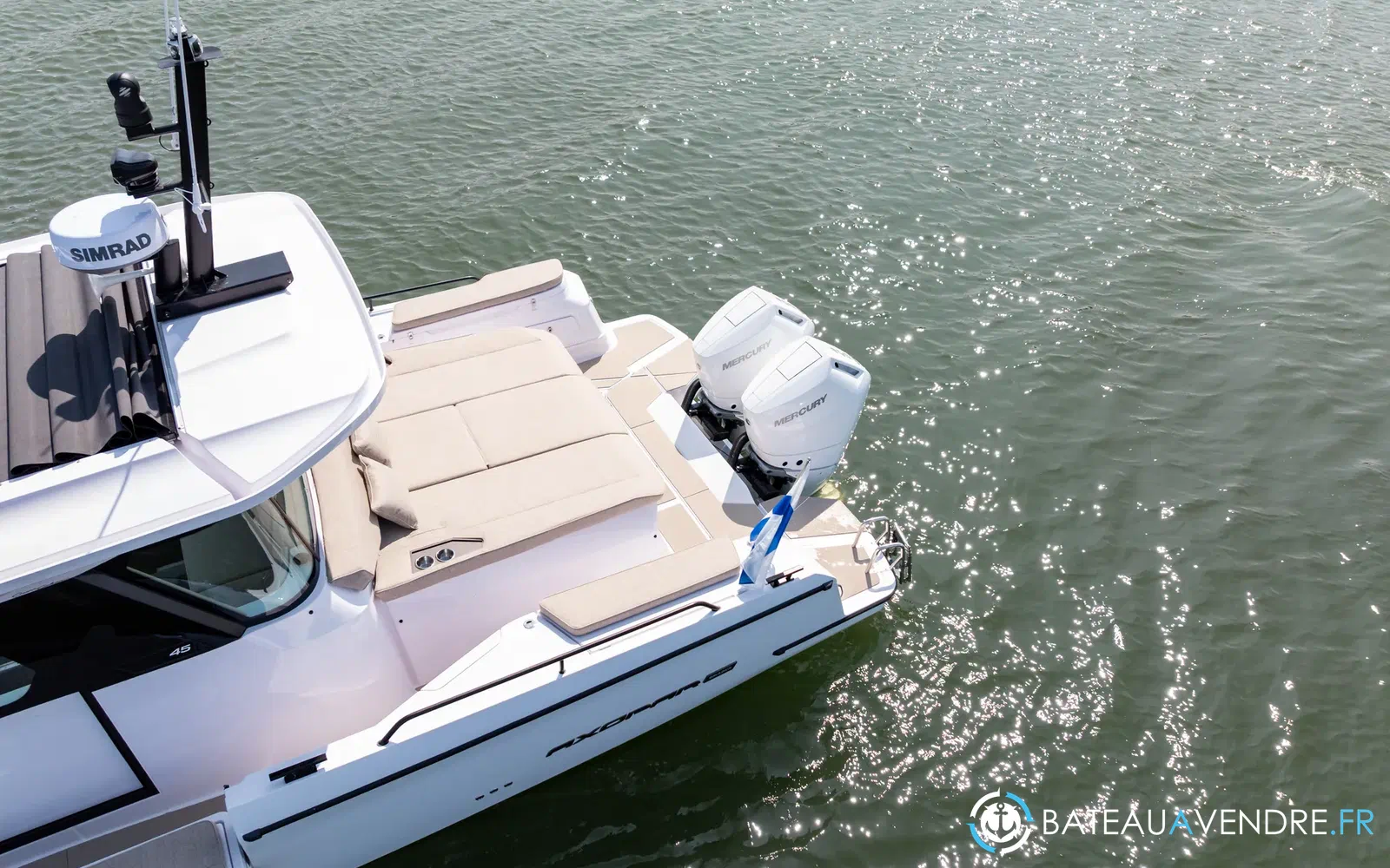 slider 8 Axopar 45 XC CROSS CABIN
