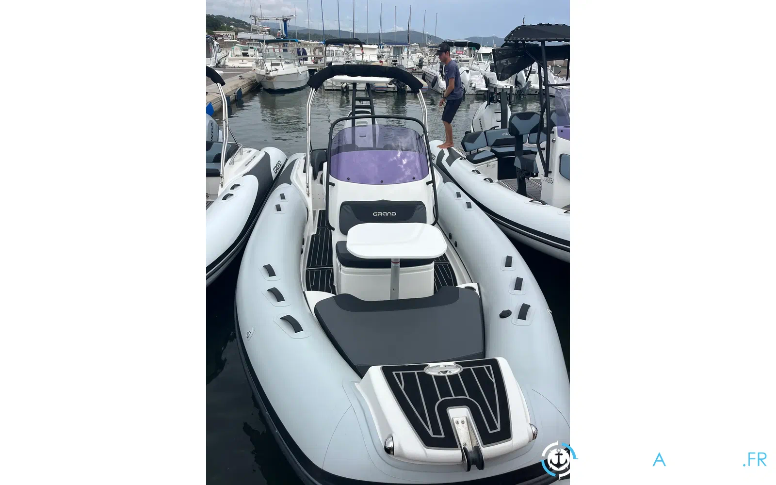 slider 10 Grand Golden Line G580