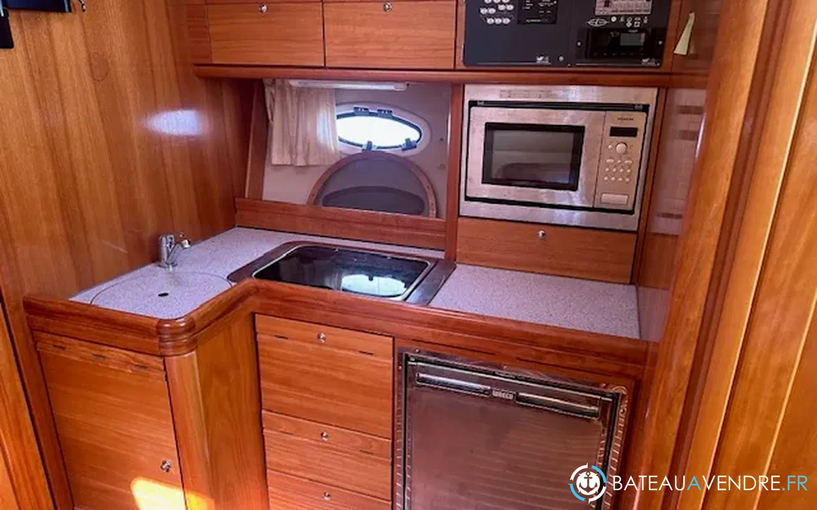 slider 12 Bavaria 33 Sport Hard Top