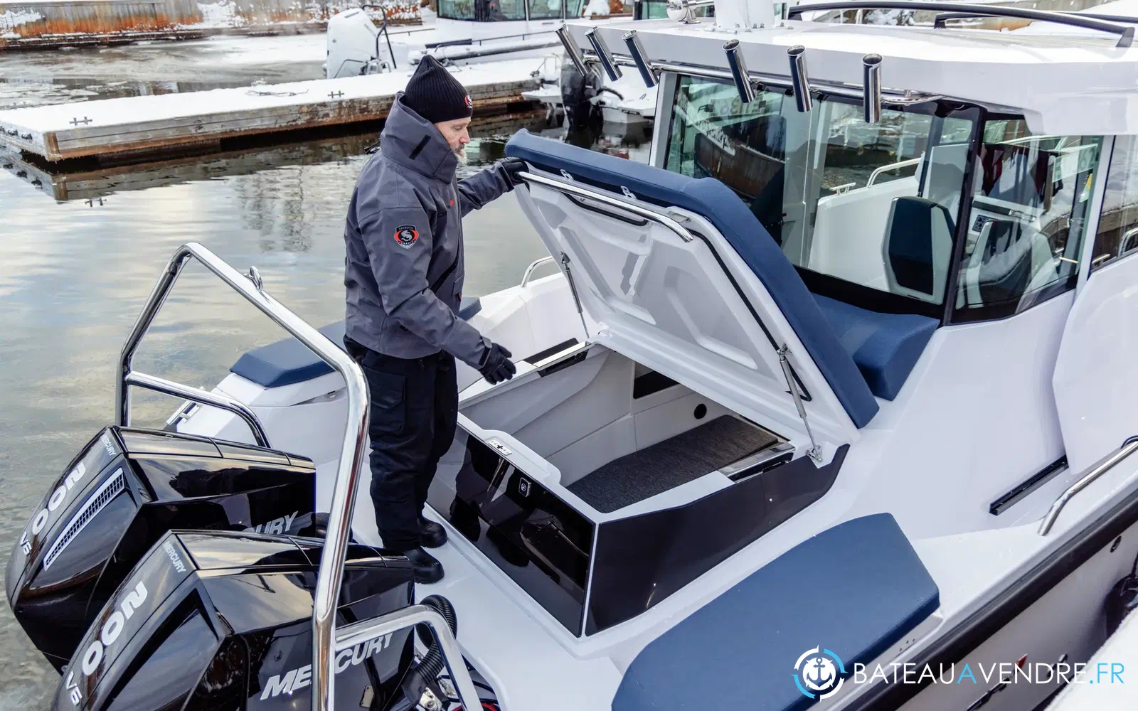 slider 13 Axopar 29 XC CROSS CABIN
