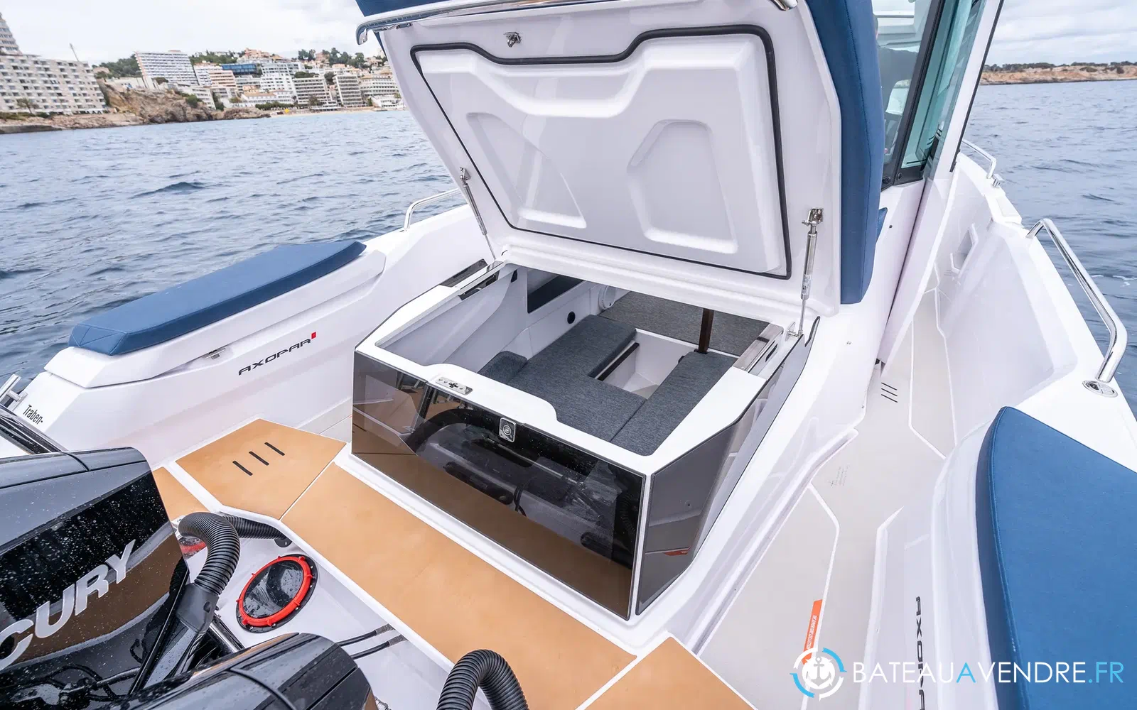 slider 15 Axopar 29 XC CROSS CABIN