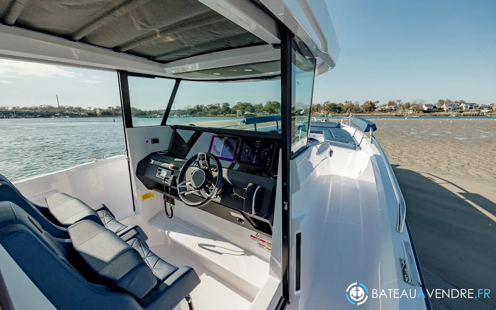 slider 18 Axopar 29 XC CROSS CABIN