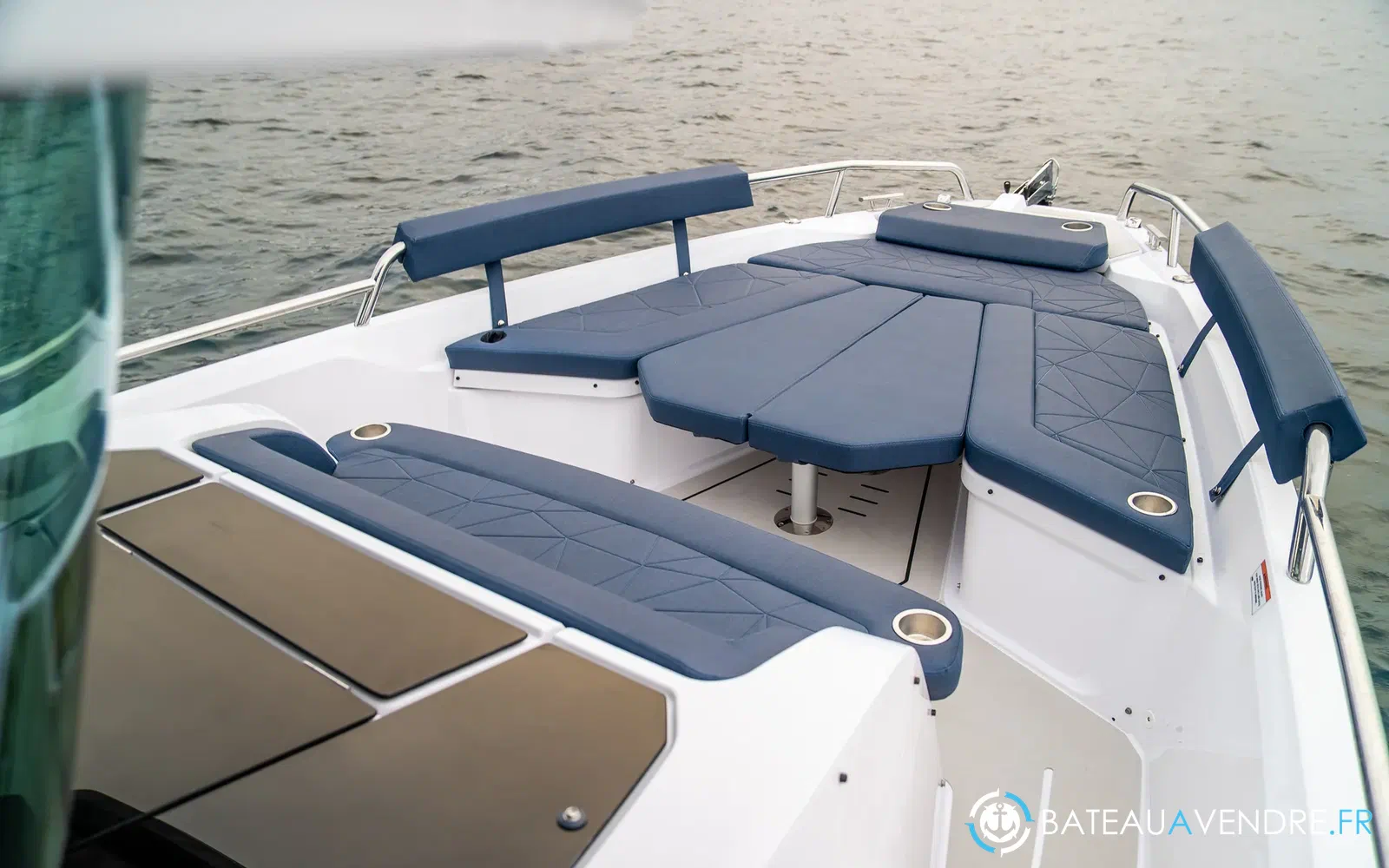 slider 24 Axopar 29 XC CROSS CABIN