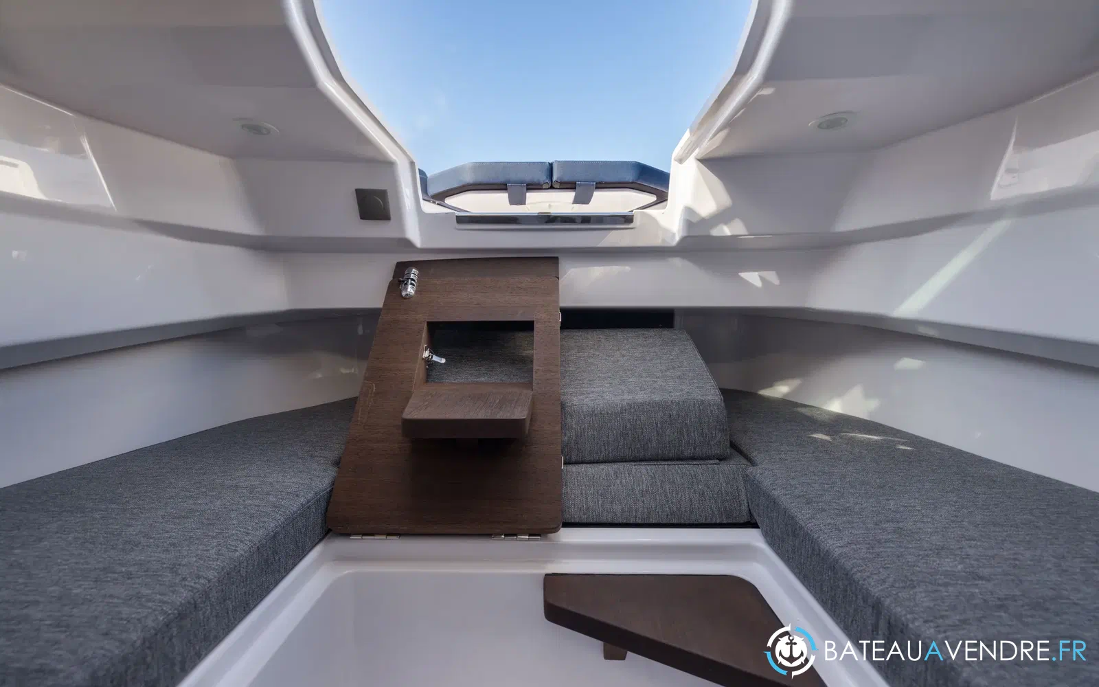 slider 26 Axopar 29 XC CROSS CABIN