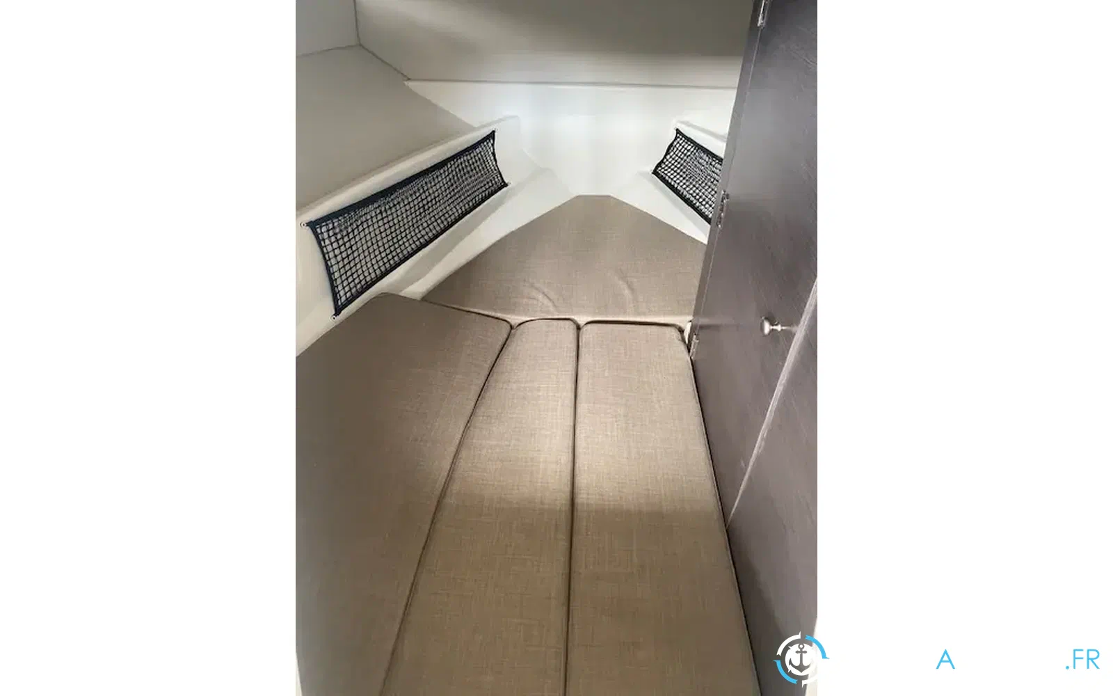 slider 5 Bayliner VR6 Cuddy