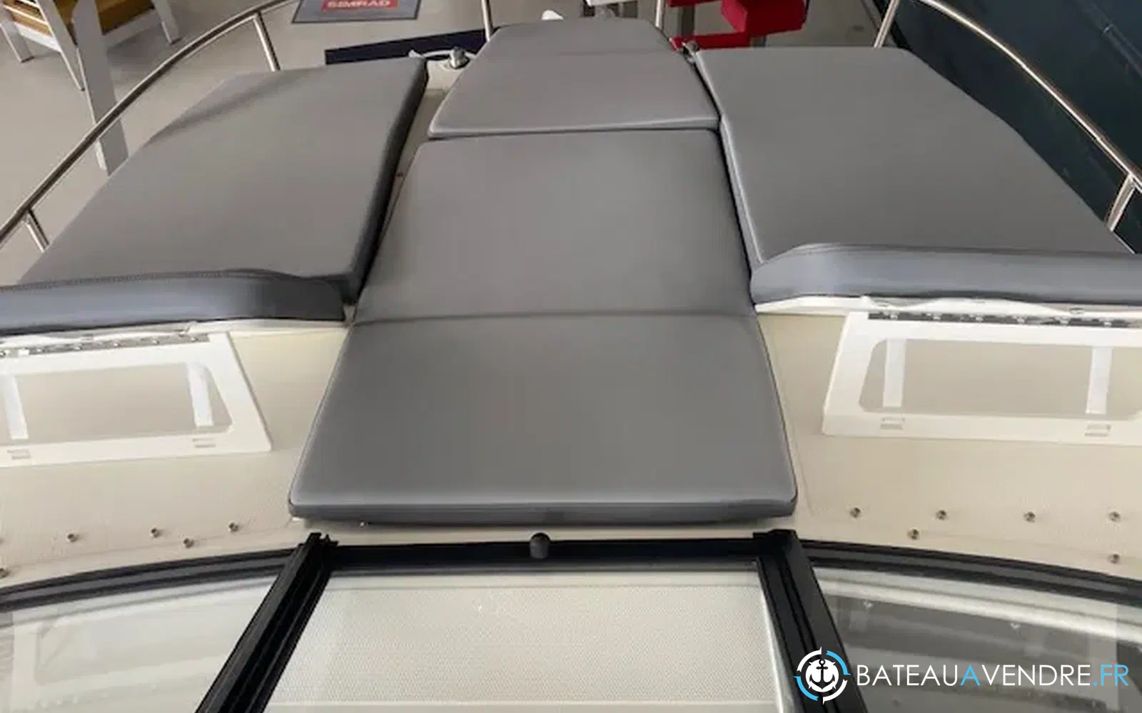 slider 7 Bayliner VR6 Cuddy
