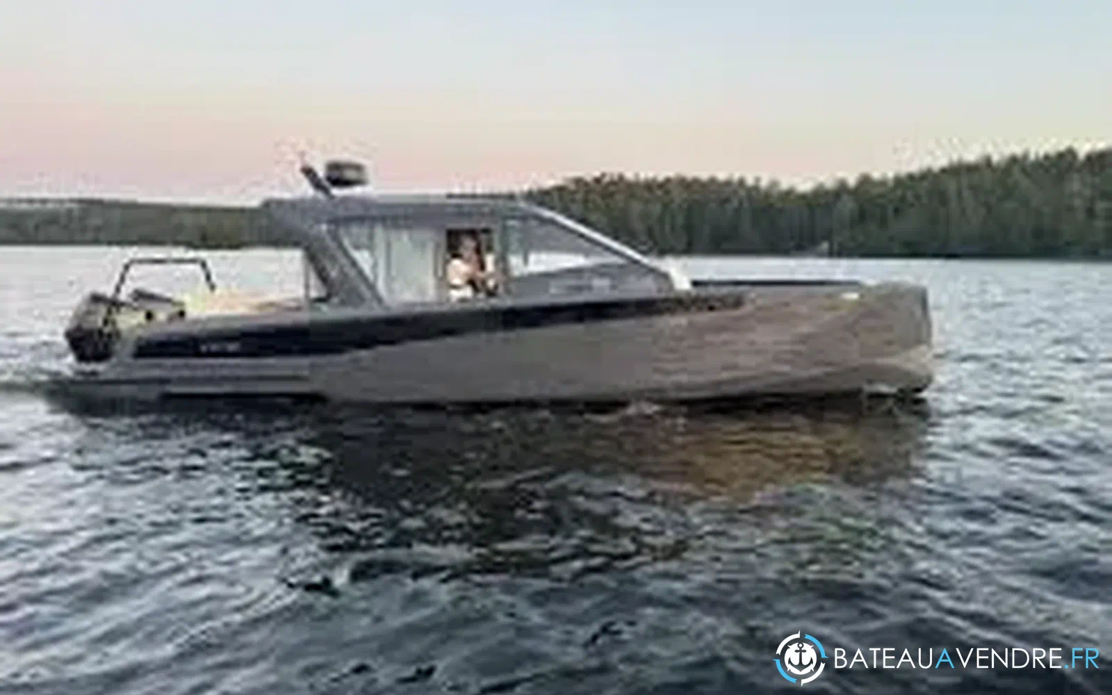 slider 2 Virtue V10 Cabin