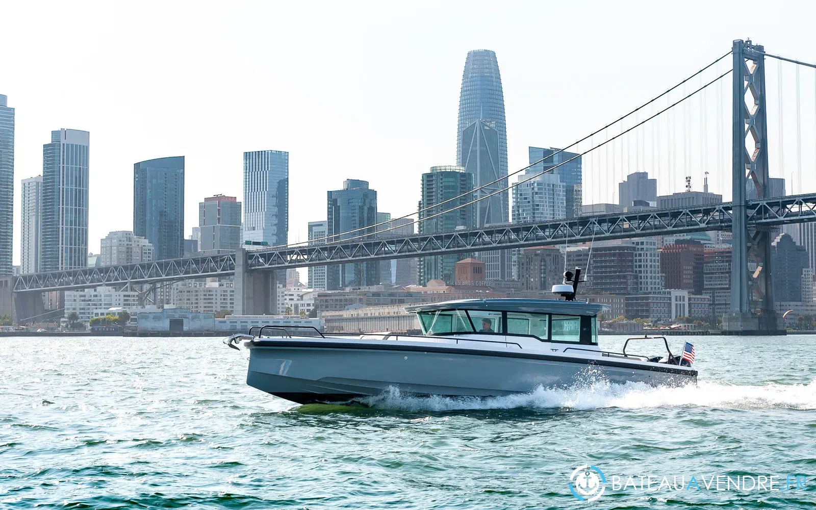 slider 1 Axopar 37 XC Cross Cabin