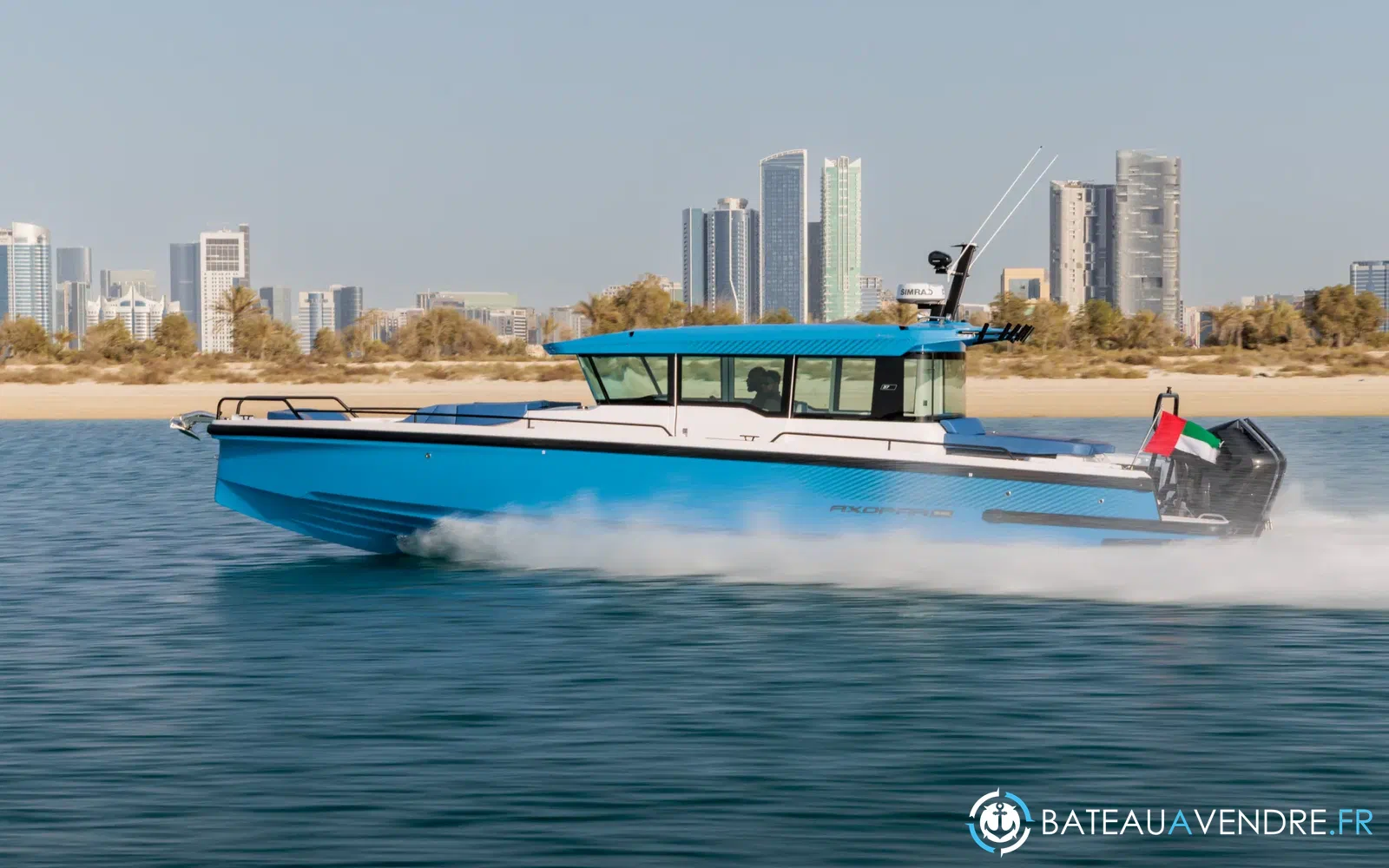 slider 2 Axopar 37 XC Cross Cabin